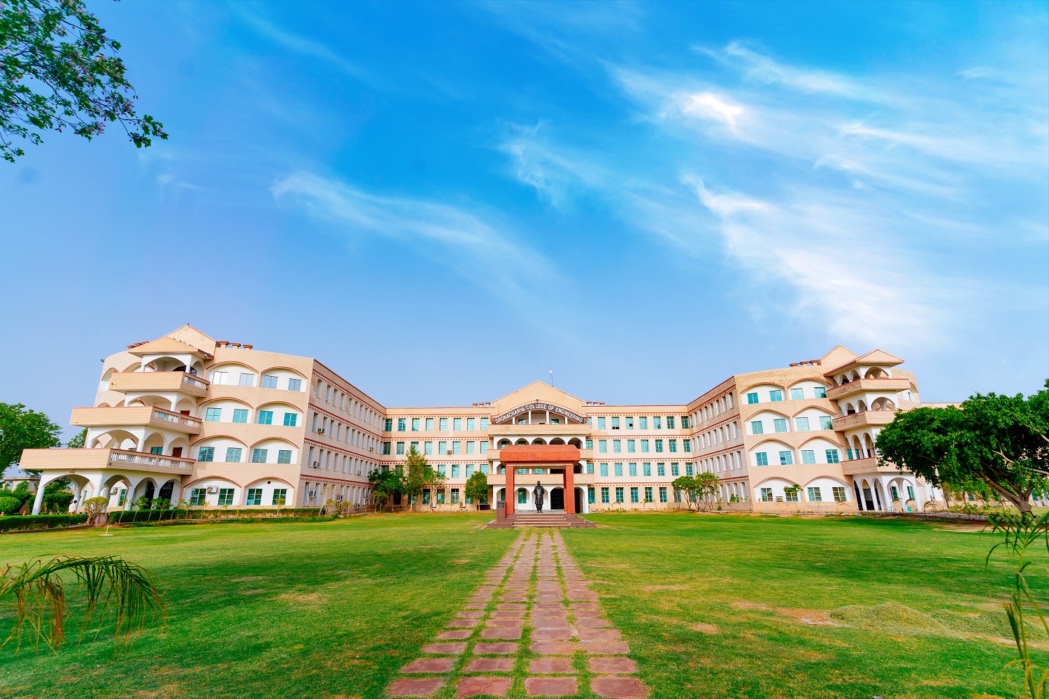 Dronacharya College of Engineering